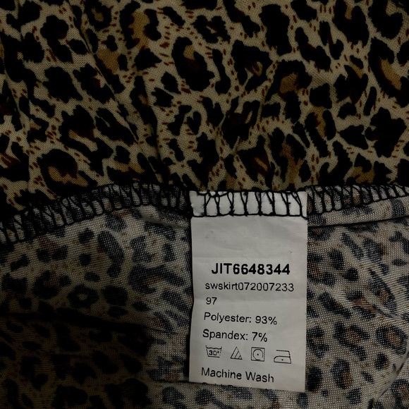Long Leopard Skirt - Picture 8 of 8